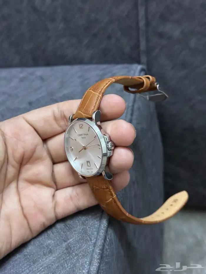 ساعة سيرتينا(تم البيع) 5