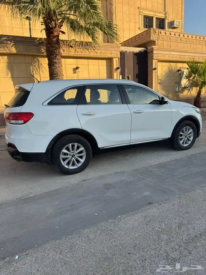 سورنتو كيا 2016 10