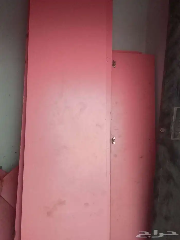 اعرض هذا الدولاب 14قطعه جديد بمساميره 8درف و8بيبان ودروج 0