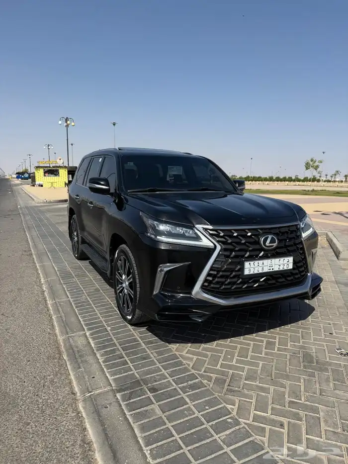 جيب لكزس 2020فل كامل ADسعودي بروجكتر المعروفه لهذي الفئه 13