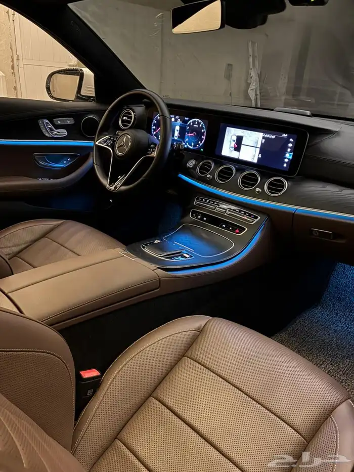 مرسيدس E250 وارد كوري موديل 2023 موجودة بدبي 4