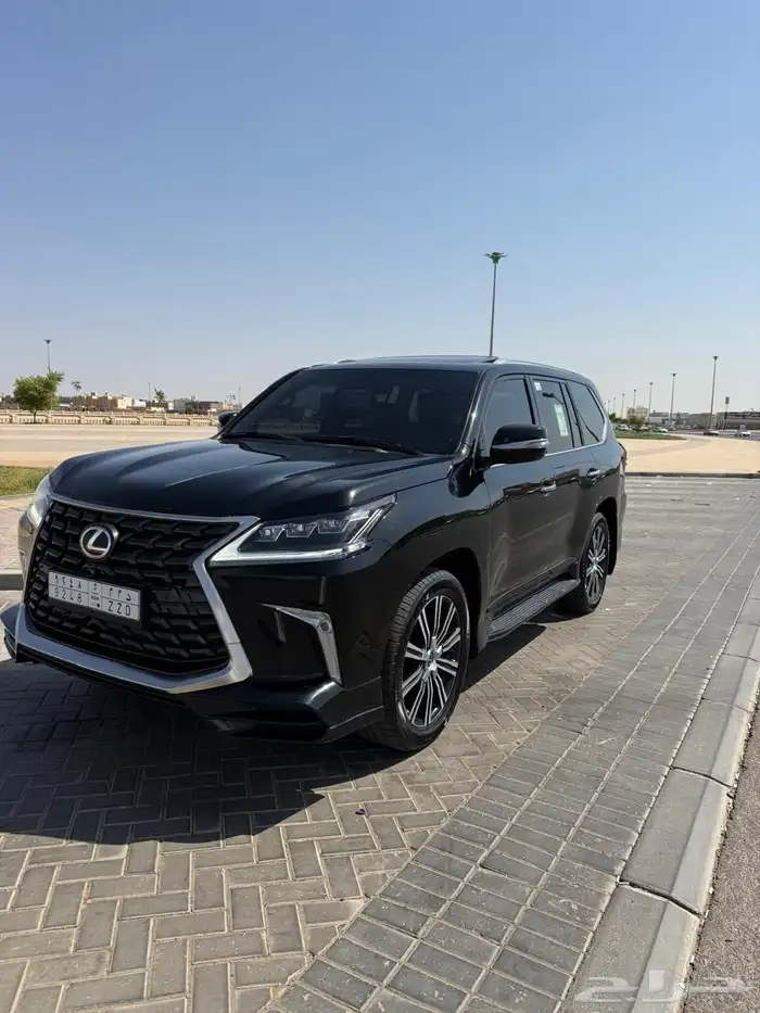 جيب لكزس 2020فل كامل ADسعودي بروجكتر المعروفه لهذي الفئه 5