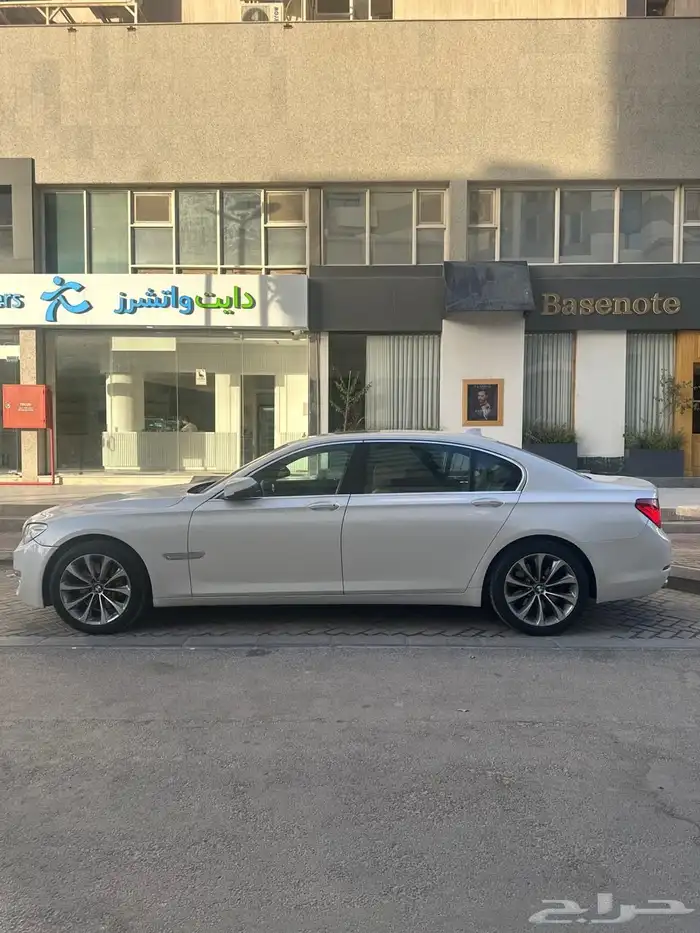 BMW 730Li للبيع 30