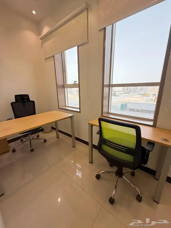 مكاتبك الخاصة والمشتركة وقاعات الاجتماعات  كلها جاهزة لك 2