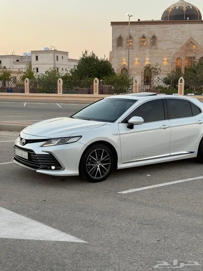 تويوتا كامري فل GLE 2023 1