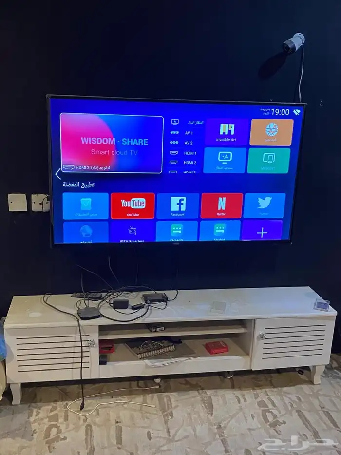 شاشة سمارت 55 بوصة   جهاز شاومي   طاولة   اشتراك iptv 0