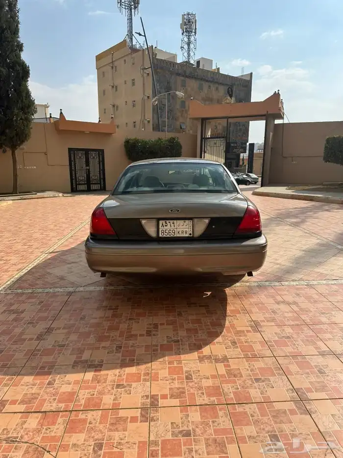 كراون فكتوريا بوليسي 2
