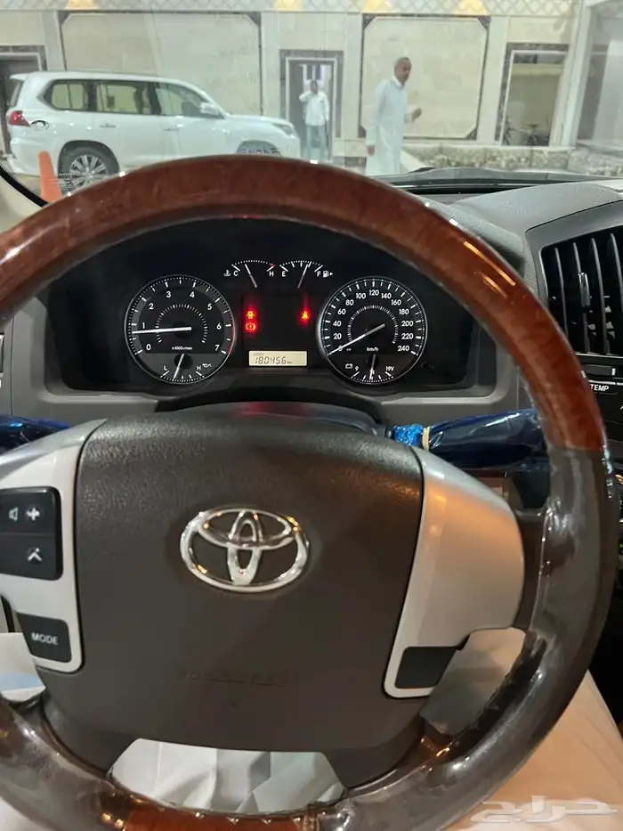لاندكروزر GX 2015 8