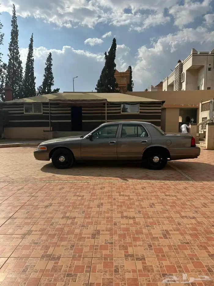 كراون فكتوريا بوليسي 5