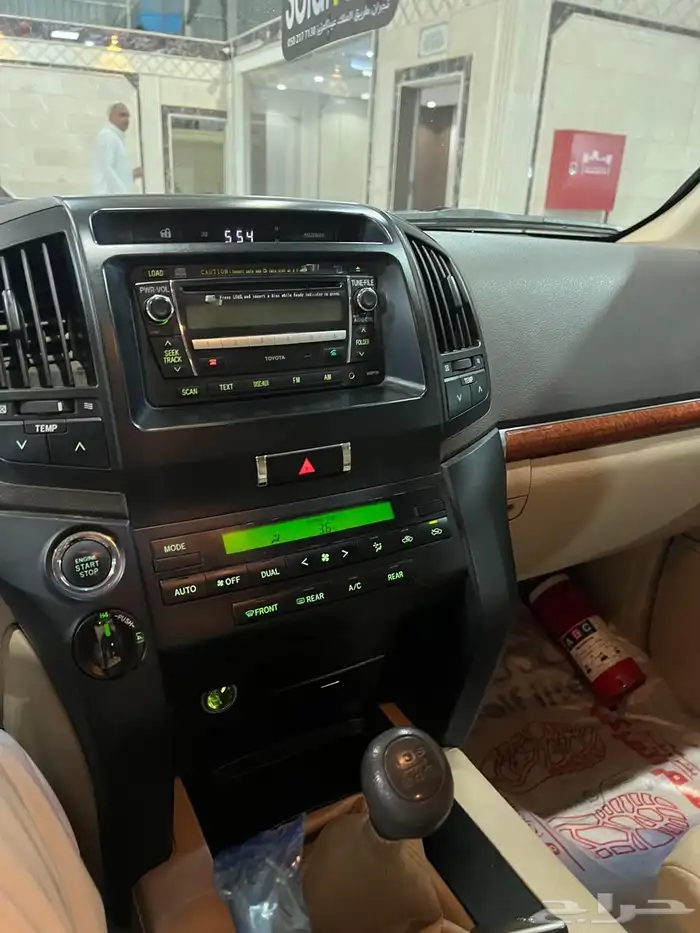 لاندكروزر GX 2015 9