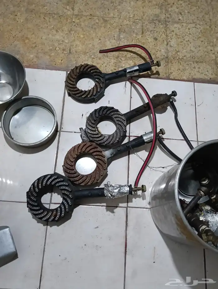 عدة كاملة لمطاعم فول وفلافل استيل جديده للبيع 29