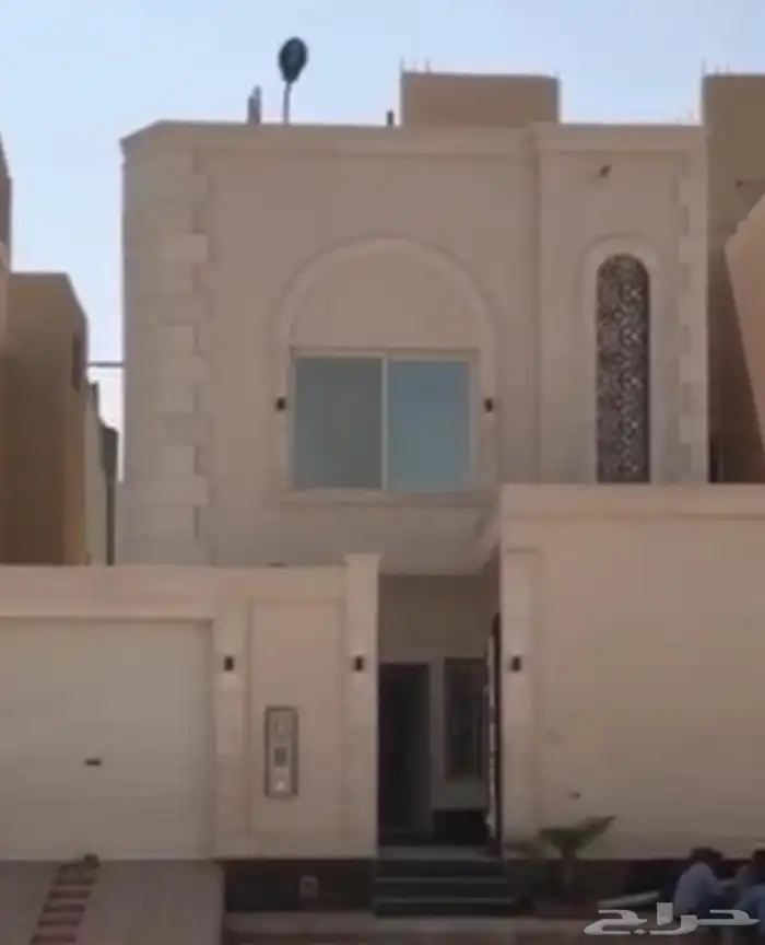 فلة للبيع حي ديراب 0
