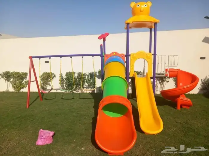 مراجيح وزحاليق وألعاب أطفال نطاطات ترامبولين 22