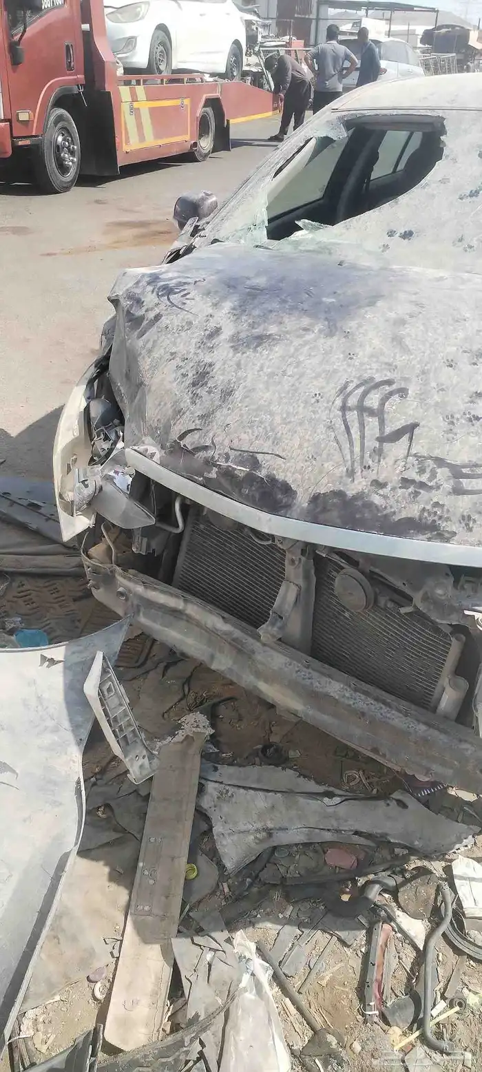 متوفر قطع غيار سياره جيلي ec7 2