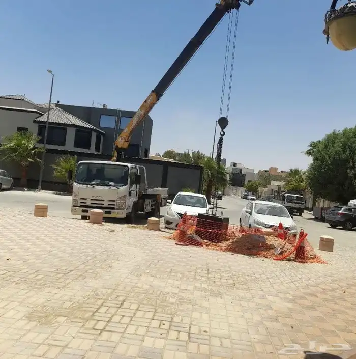 تاجير رافعات كرين كرينات مان لفت سيزر لفت بوم تراك دينه ونش 12