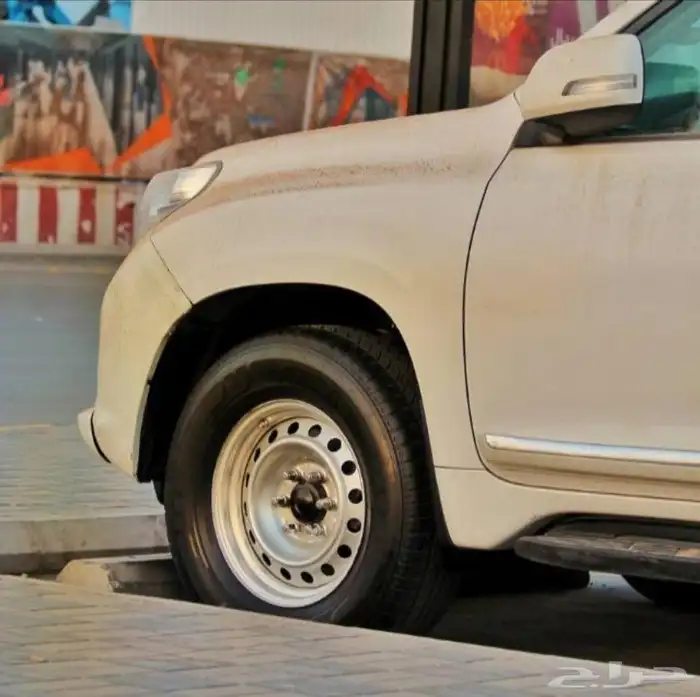 برادو 2012 خليجي V6 وارد الساير 4