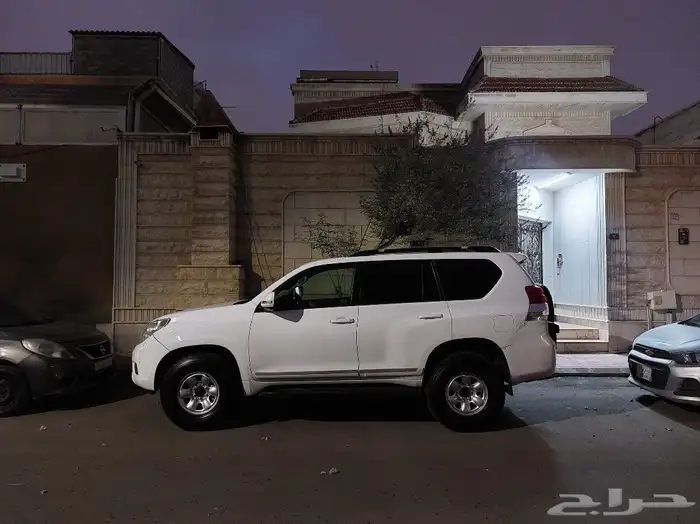 برادو 2012 خليجي V6 وارد الساير 3