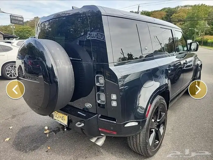 ديفندر 110 كاربثيان إديشن V8 2