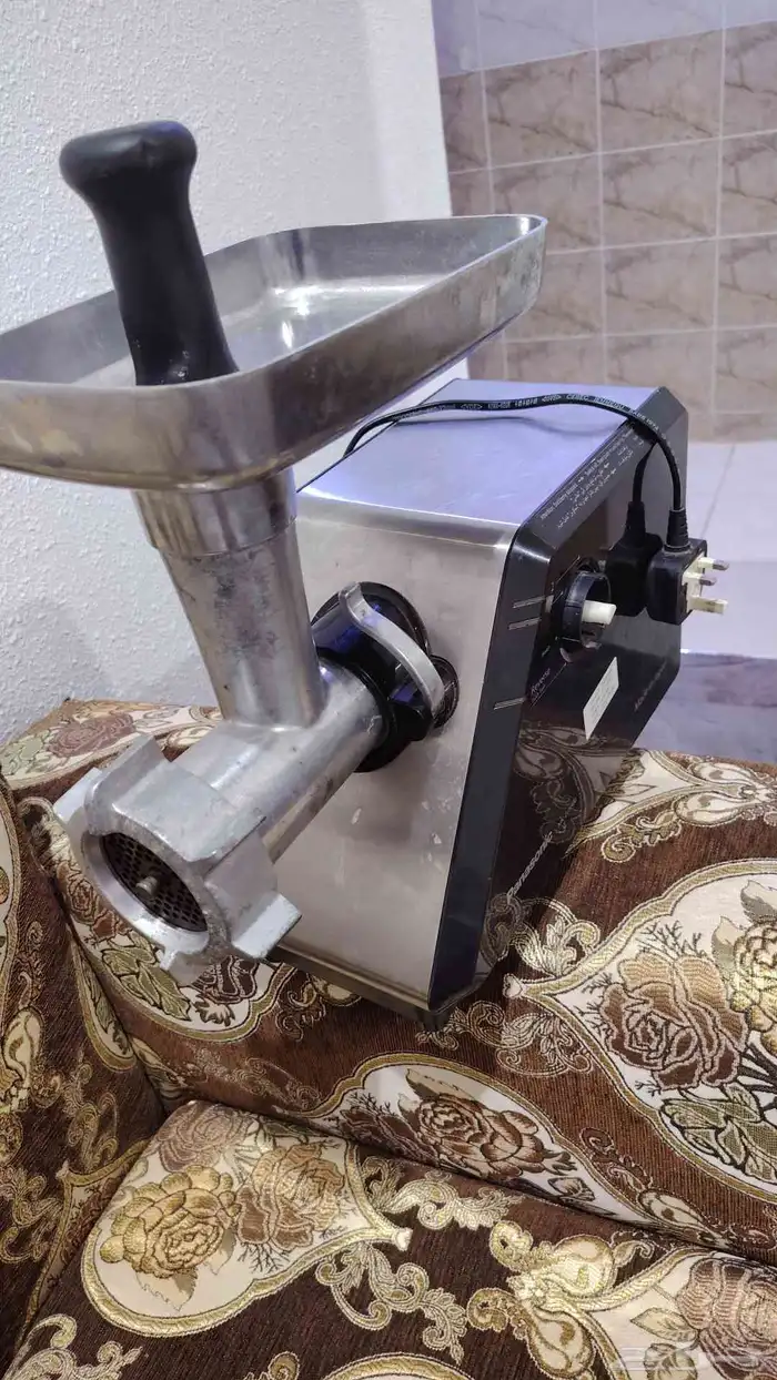 فرامة لحم للبيع باناسونيك صناعة اليابان 0