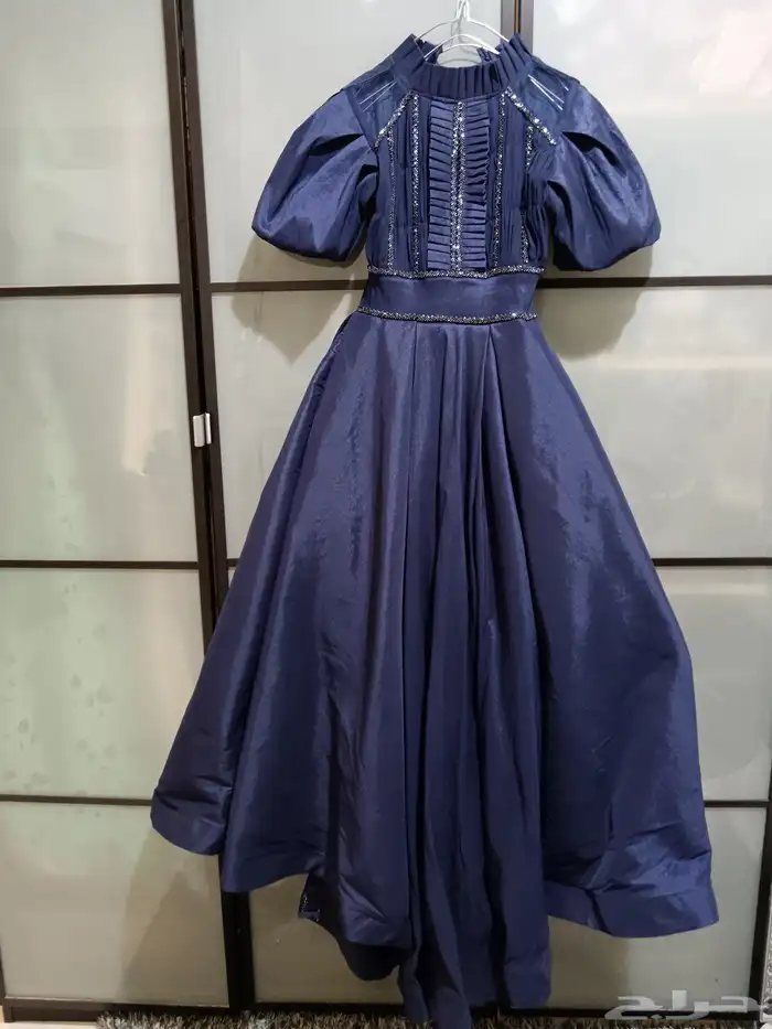 فستان للبيع 0