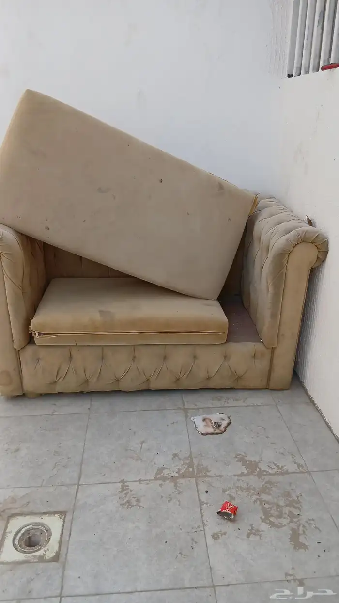 ثلاجه لاتعمل يبيلها فريول وفرن وكنب 3