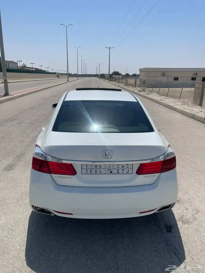 هوندا اكورد 2015 14