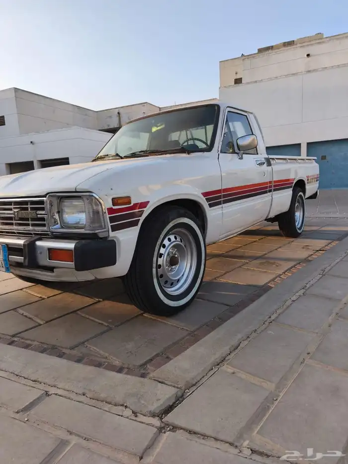 هايلوكس 1983 3
