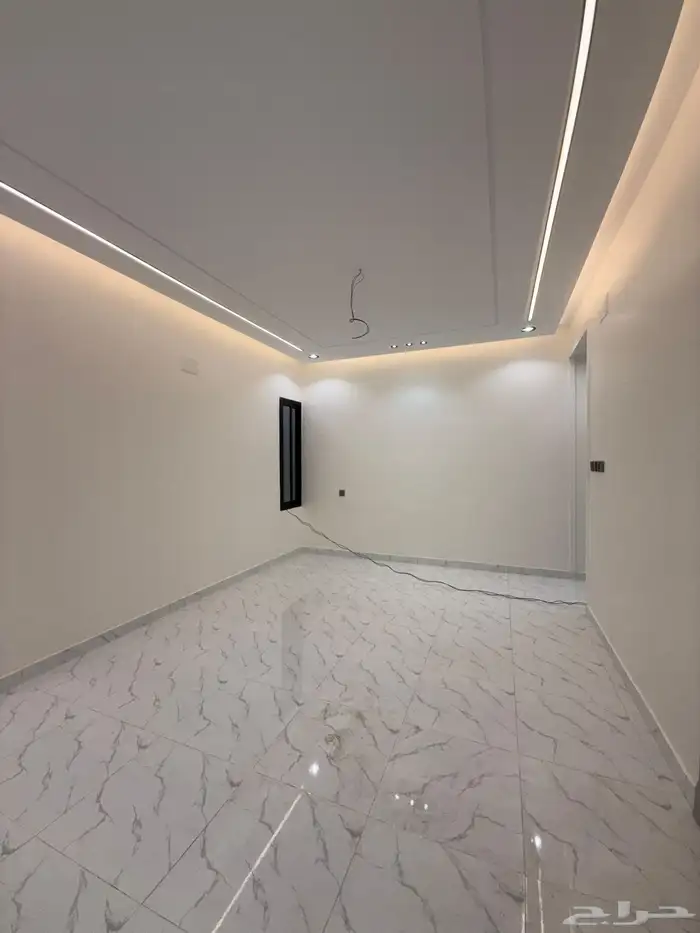 للبيع روف درج خارجي مساحه 377 شمال الخميس بسعر 650 الف 12