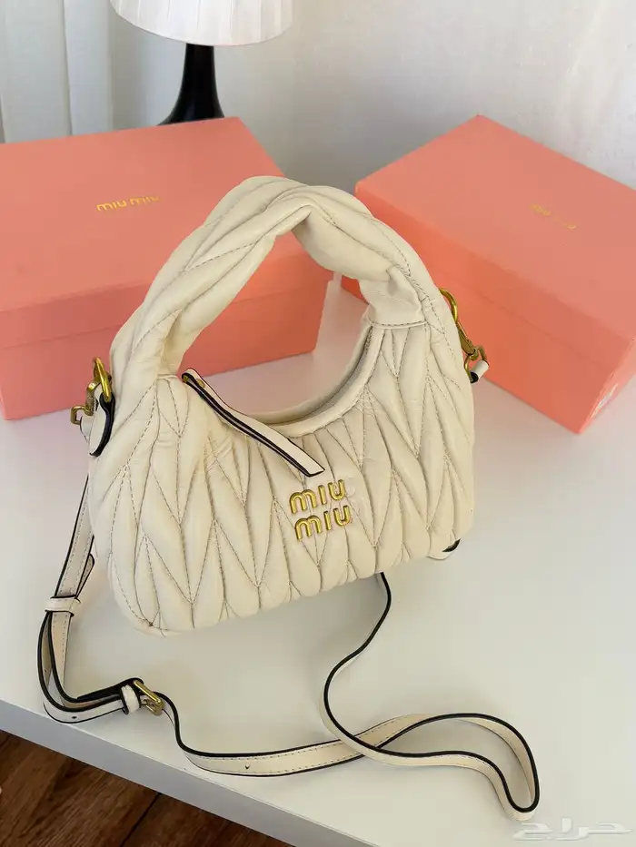 شنط ماركه مع الملاحقات توصيل فوري جده والرياض باقي المدن شحن 14