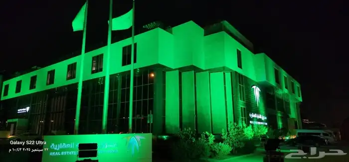 تنظيم حفلات وفتتحات تاجير شاشات مسارح استيج خشب استيج زجاج 4