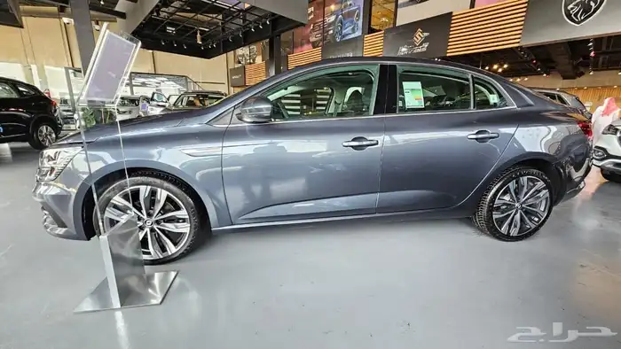 رينو ميغان موديل 2024 نص فل بسعر اسطووري 4