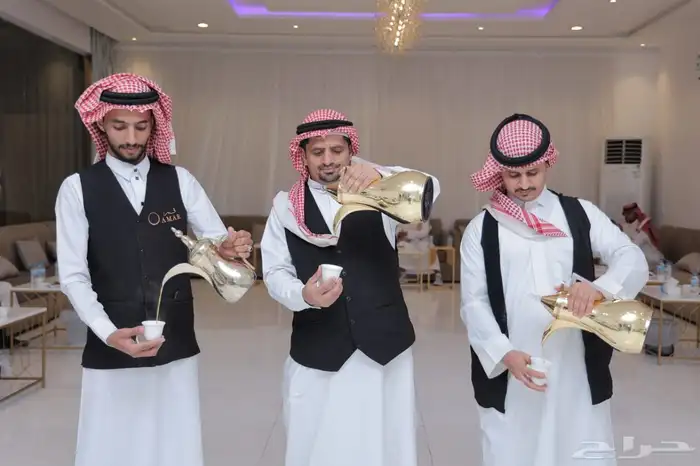 قهوجي ومباشر مضيف تنسيق حفلات رجال ونساء 10