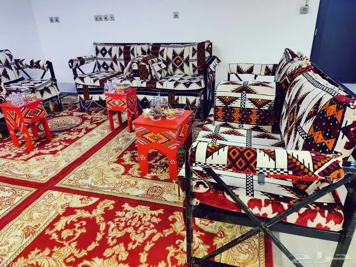 محل ت محل تنسيق حفلات للايجار عندنا كراسي ملكي ملكي قهوجيين 5