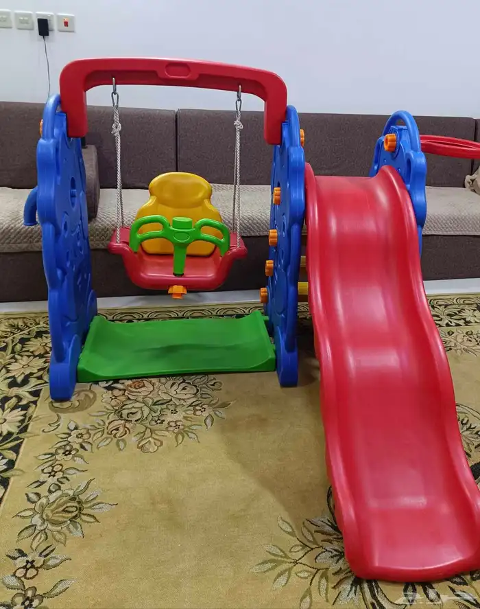 العاب اطفال مرجوحة وزحليقة داخل المنزل وخارجه 4