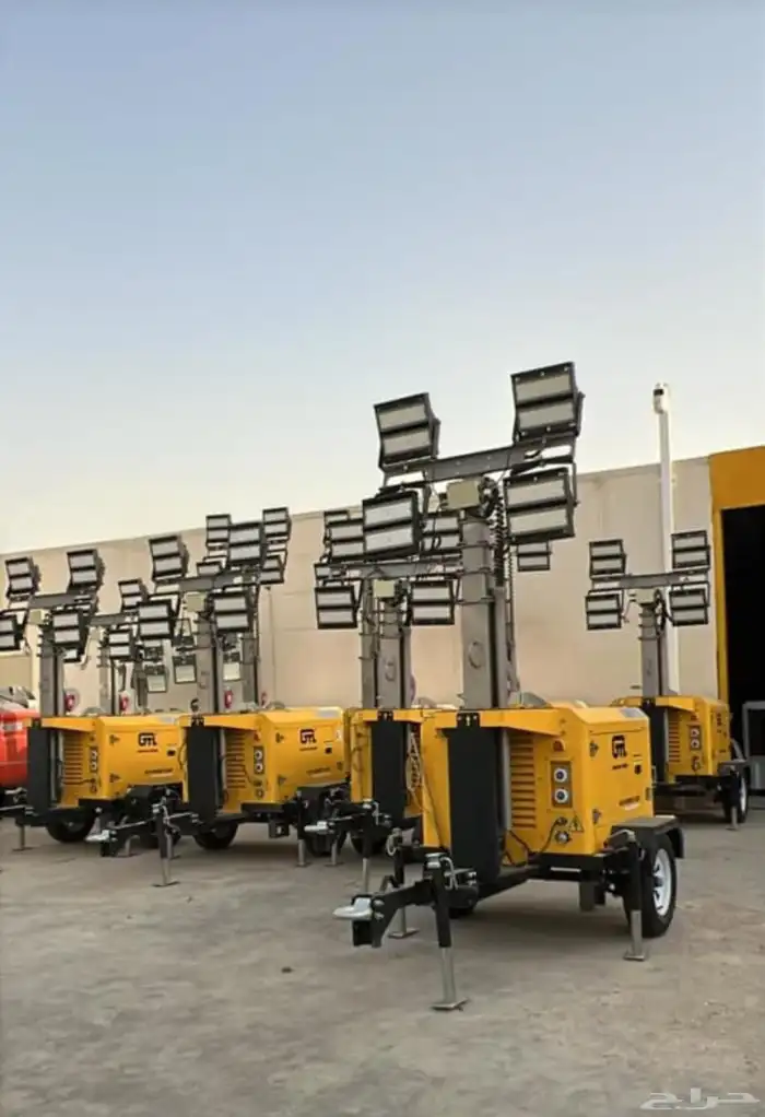 يوجد لدينا رافعات شوكيه وجي سي بي وكرينات للايجار 2