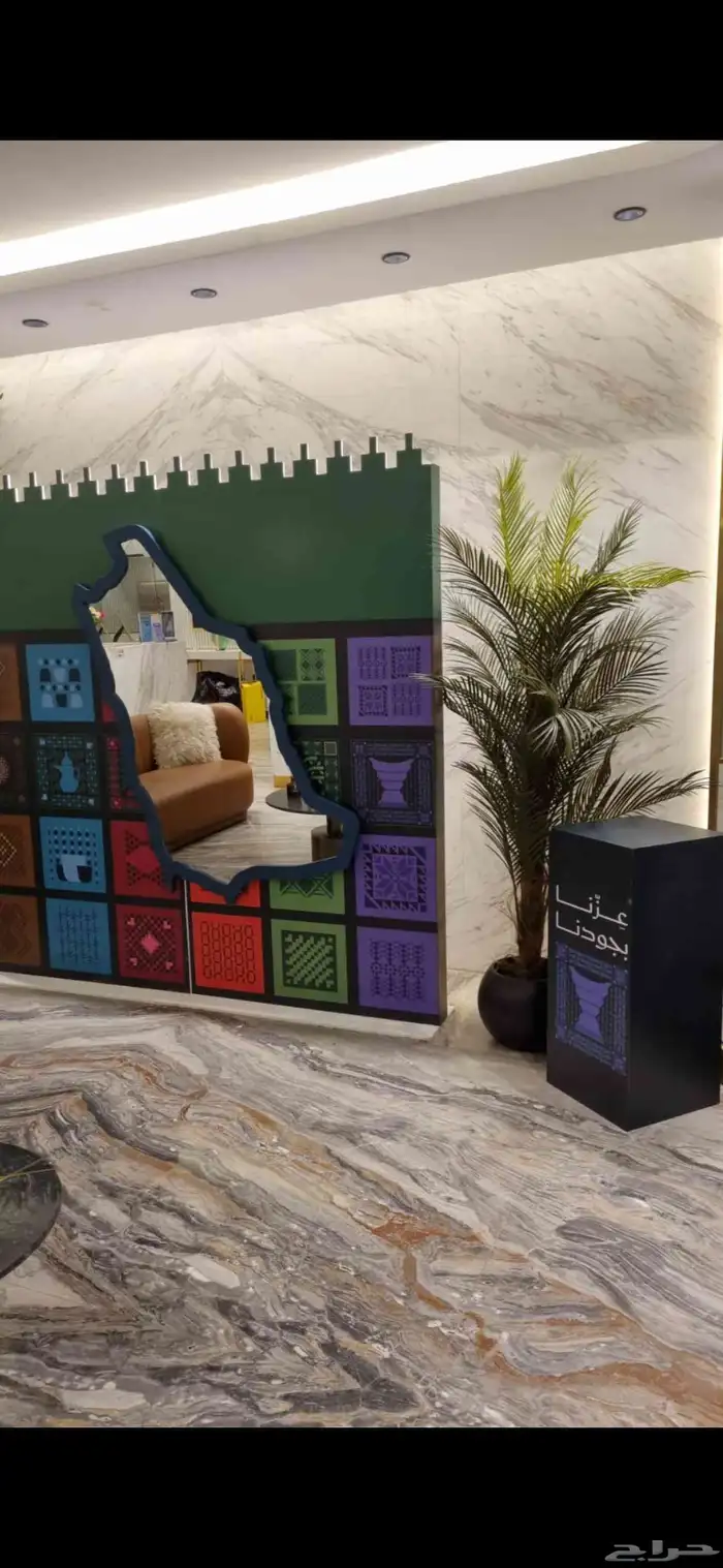 ستاند مجسمات 20