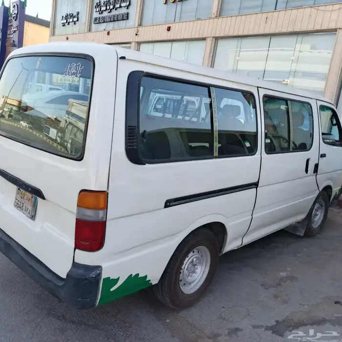 Toyota bus 1997 3