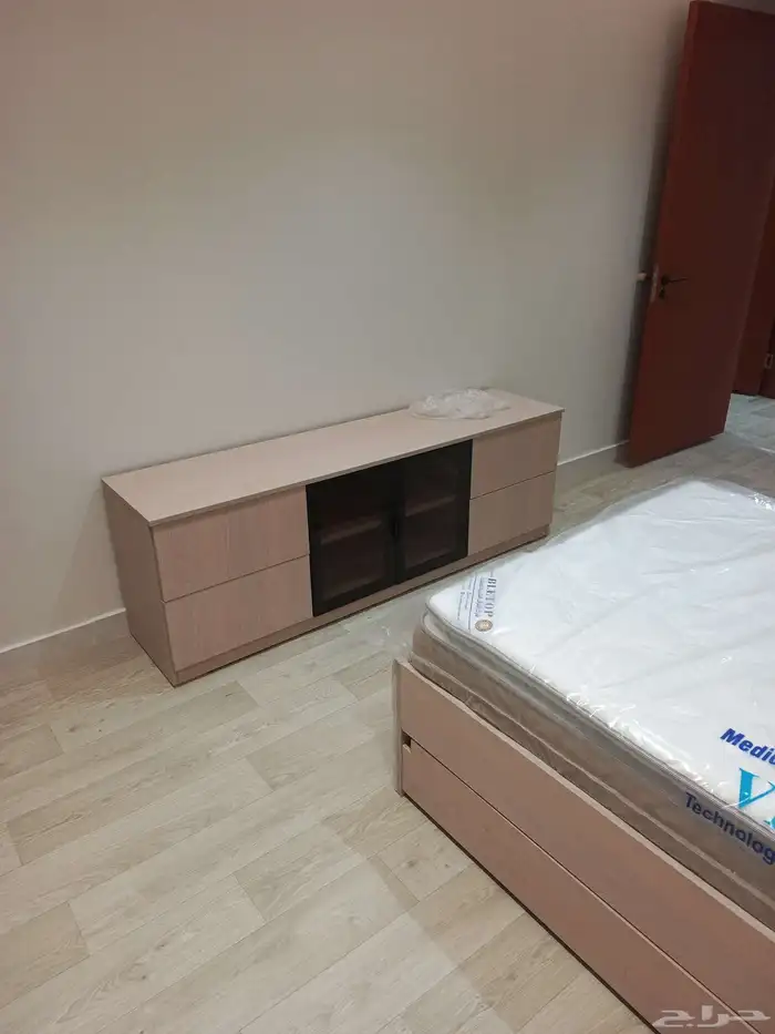 تحف وبراويز ديكورات غرف نوم دواليب ديكورات جداريه خلفيات سري 2
