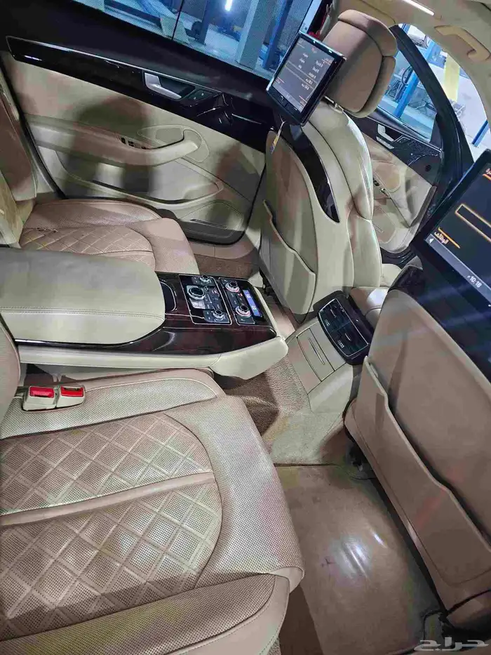 اودي a8 2015 ممشى 172 الف 12