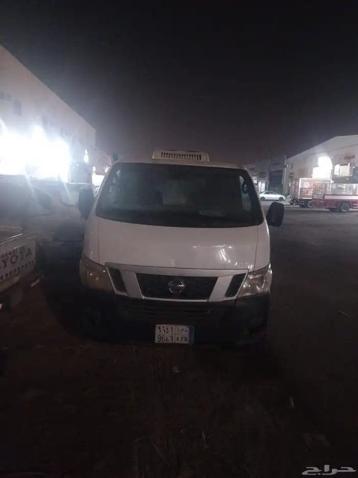 باص نيسان تلاجه 0