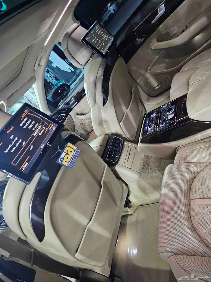 اودي a8 2015 ممشى 172 الف 3