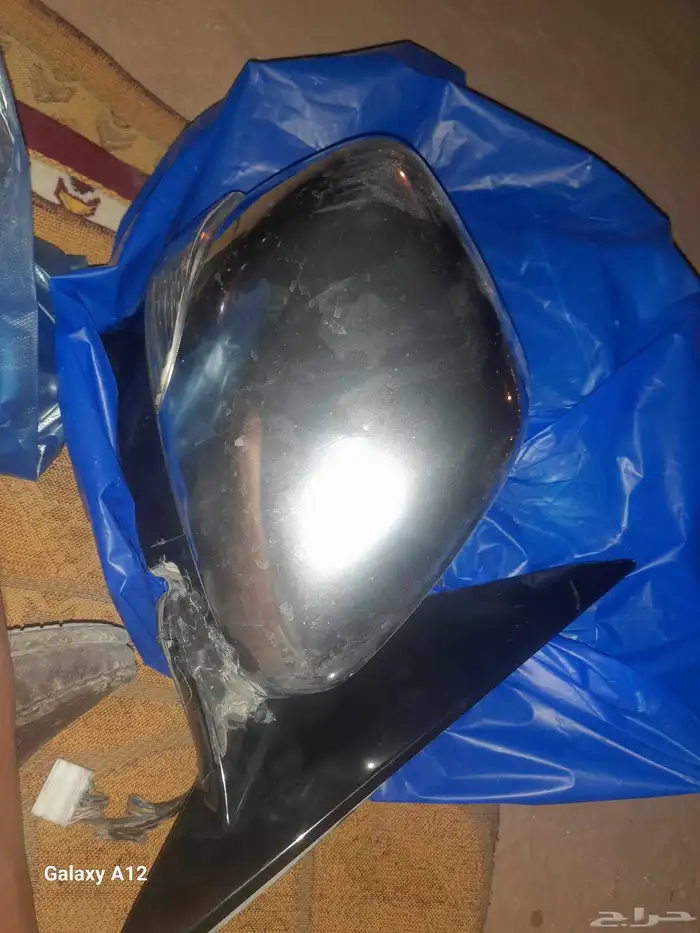 مرايات بترول 15 كمره فيهم كسر خفيف شغالات للبيع الموقع الريا 1