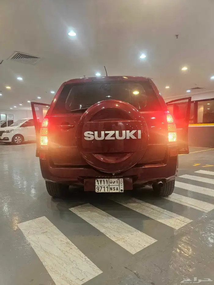 سوزوكي جراند فيتارا 2008 دبل 4