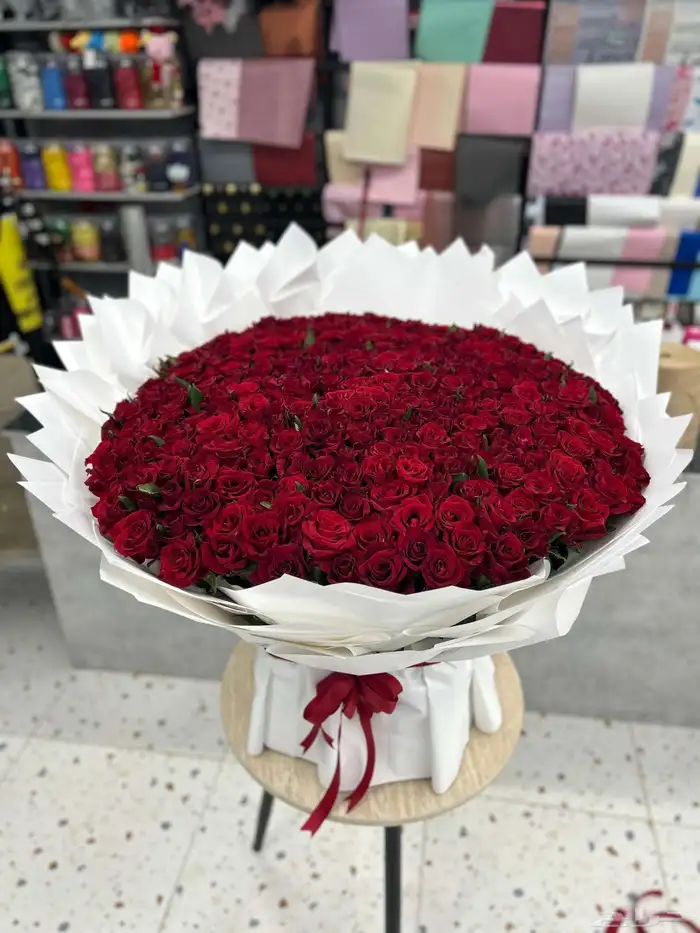 معلم ومنسق وروود وهدايا للتواصل 0