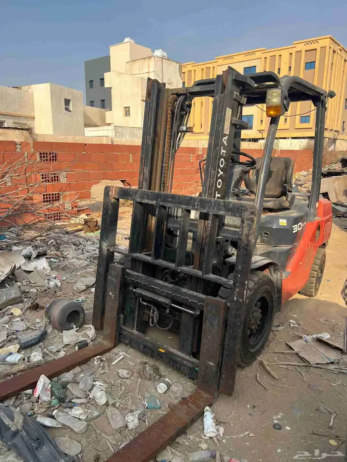 رافعه شوكيه فوركلفت سكينه للايجار كرين سله كرينات مالفت لايج 1