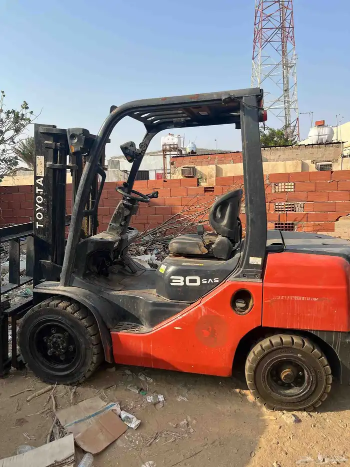 رافعه شوكيه فوركلفت سكينه للايجار كرين سله كرينات مالفت لايج 0