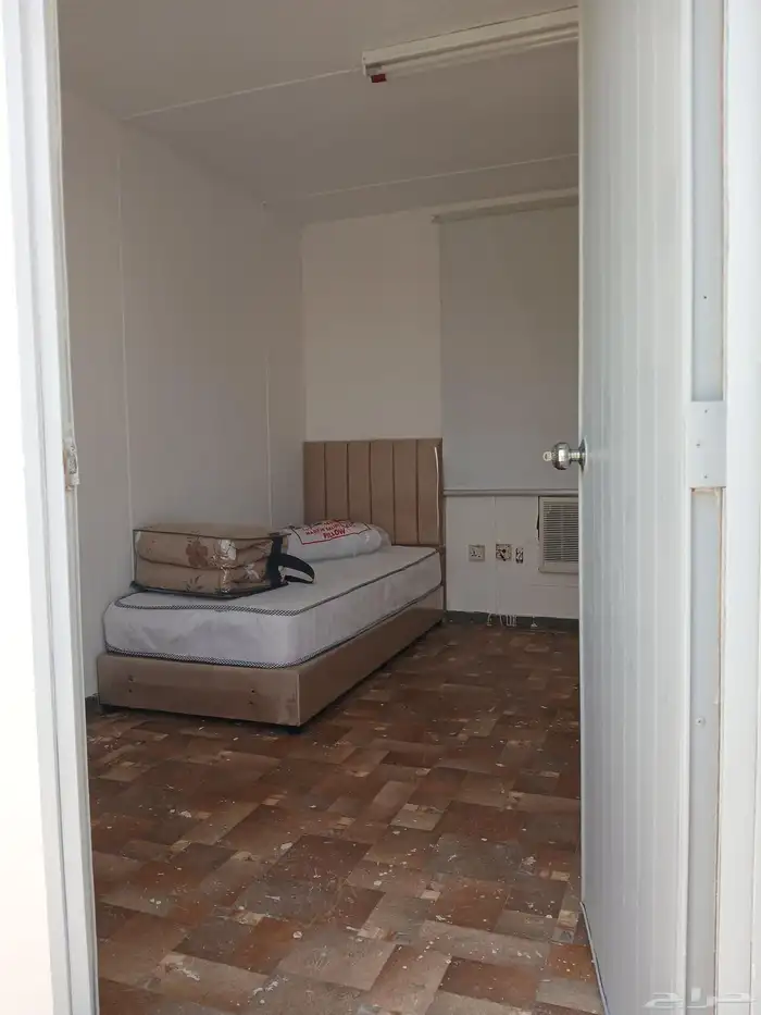 3 غرف 400 ش هري 0