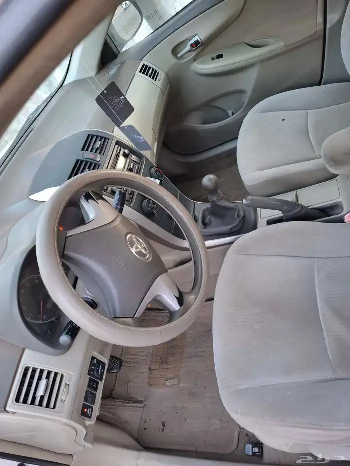 2010 Toyota Corolla Manual for monthly rent 1200 SAR 3