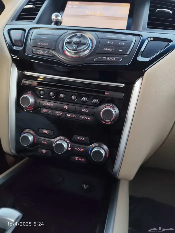 للبيع نيسان باثفندر 2WD نظيفة ممشى قليل بالاحساء 45
