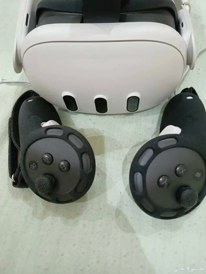 للبيع سريع Meta Quest 3 512GB شبه جديدة 4